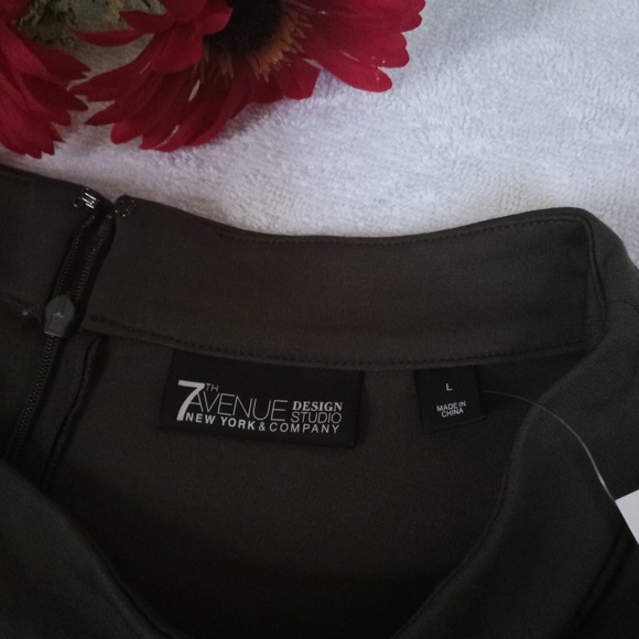 Shirt - Picture 4 of 7